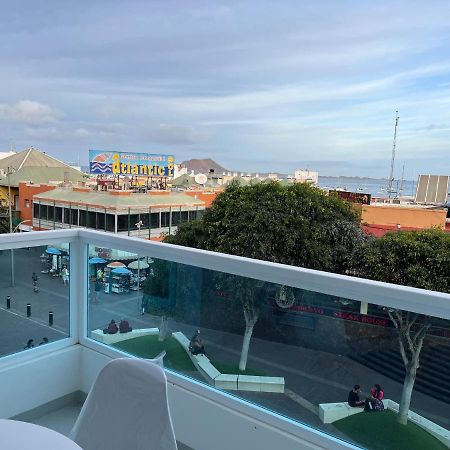 Avenida Central Corralejo Buitenkant foto